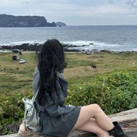 Sophia (@c_sen2510) 's Twitter Profile