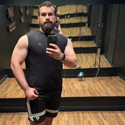 MD (internal medicine); trying to be a muscle bear; little monster