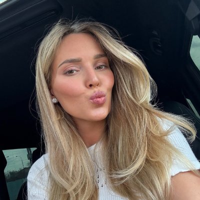 ellie8_e's profile picture. I am an independent, self-disciplined and confident woman who lives and works in the United States. I reject all rude and disrespectful private messages