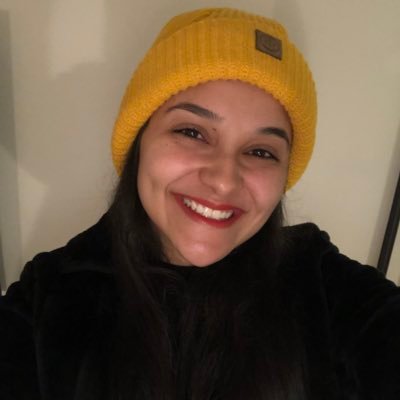 Você sabe meu nome, não a minha história. Você sabe a cor dos meu olhos, mas não o que eles já viram. Então não sinta-se no direito de me julgar.
