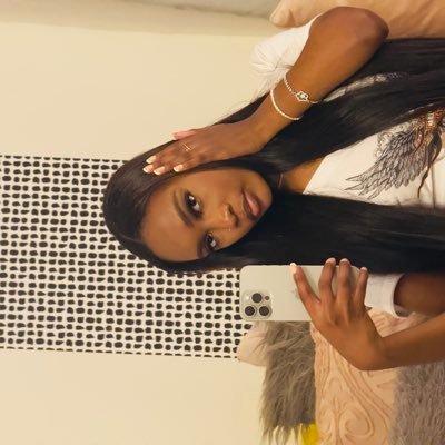 A pretty girl with a lot to say. https://t.co/8pPVQw13XL Insta: _kieonnajaniee