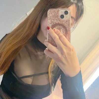 47歳の人妻です/夫と不仲により別居中/レスになって早3年/ママ友に勧められてx始めました/目的は察してください
