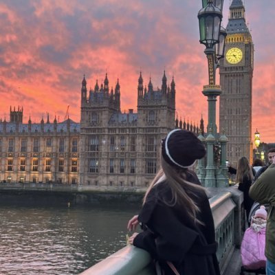 Amelia_oiu's profile picture. Luxury is not about price tags, but about living life entirely on your own terms. 💎