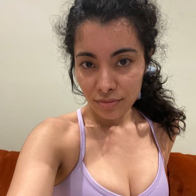 CharlesRonniem1's profile picture. I’m just a woman of my words❤️