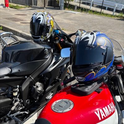 p0__0n's profile picture. YZF-R25🫶YZF-R6