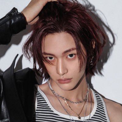 binbil_'s profile picture. 