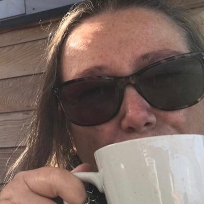 Me: Vicar of Kingshurst & Shard End living life in Brum, prayers, poems & songs. Called to love. Perpetual dieter. Doing the best I can…