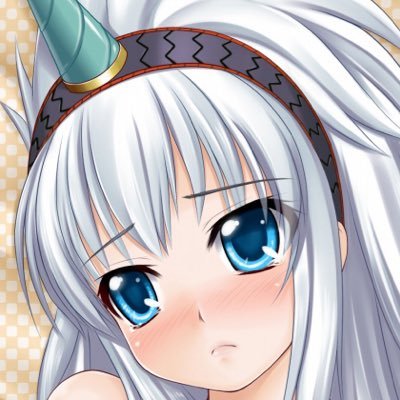 生粋の抱き枕er 抱き枕er歴17年 最近では抱き枕と旅行しています！