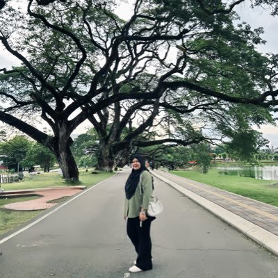 Teacher 👩🏻‍💻