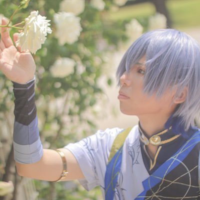 25↑ 🚬 /コスプレ/ダーツ/コスプレは基本男装のみですよく考えたら双子の🥁🦈@kochboocha/フォロバ慎重/MHA .SD.HQ.FAIRYTAIL.NARUTO etc…/ 雑多垢です。🌈🕒/最推し❥👻🔪/🍱🦖.📿🍔/NEXT: 未定