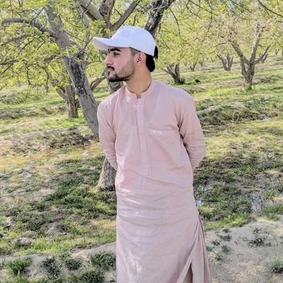 Nouabdullah18's profile picture. ALHAMDULILLAH 🖤
MOTHER IS MY LIFE 🖤