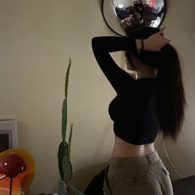 Law_tulip's profile picture. 