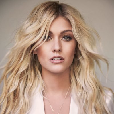 ElvaIceland's profile picture. AU. of Iceland | Elva Sigurdsdottir | Princess of Iceland | Parody | FC: Kat McNamara | Not the real Kat McNamara