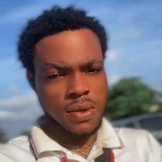musical Artist🎶 
purple Lover