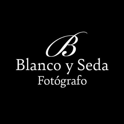 Fotógrafo de bodas en Sevilla. Estudio fotográfico en Bormujos.