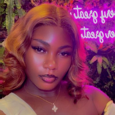 RAHEEMAT JINADU Black Barbie🖤 Proud Muslimah🧕🏾☪️ From ISÀLÉ ÈKÒ🏖🏝 ♉️Taurus Queen👸 @wizkidayo 🥰💪🏻 Business page Positivity & Stability🔑