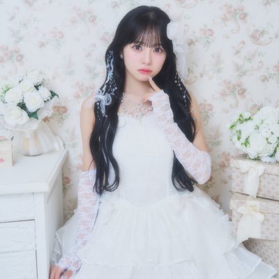 カワラボ全般好きです！すいすてだけあんまり詳しくないので是非教えてください 皆さん仲良くしてください🙌 タメ口⭕️です無言フォロー失礼します #CUTIESTREET #きゅーすと #CANDYTUNE #きゃんちゅー #FRUITZIPPER #ふるっぱー フォロバ100
