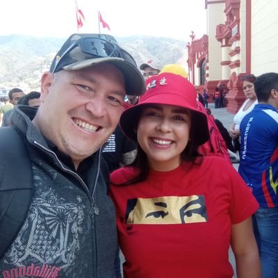 abraham2427's profile picture. Revolucionario, Con Firmes Ideas Bolivarianas y un Patriota que defienden su Patria 🇻🇪💪!!!