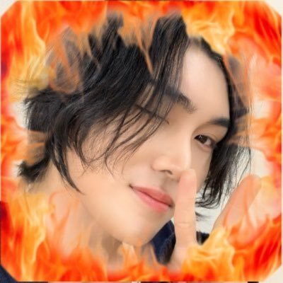he/him || Atiny, evol, roadY, Min(ut)e, +MORE || also on insta! || @hyunscloset - yapper account! || Hyun called me handsome?!?!?!?