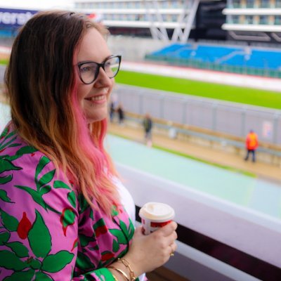 ⚡️Founder, Charge Happy
🖊 Journalist and author
🚗 Makes videos about cars