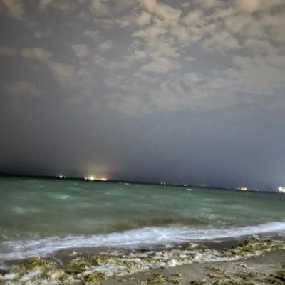 azv82's profile picture. استغفرالله