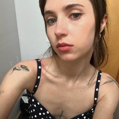 ___fl3ur's profile picture. https://t.co/B785EC6uEO