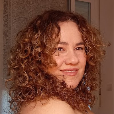 perdonatutecre's profile picture. 