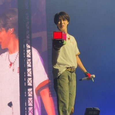 Part-time halu | ARMY 💜💜💜💜💜💜💜 Fan account of @BTS_twt