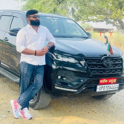 shaktithakur78's profile picture. 🚩🚩क्षत्रिय धर्म विजय या वीरगति 🚩🚩
