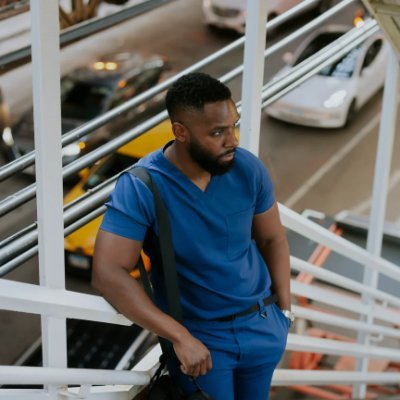 Dedicated Anesthesiology Physician with extensive experience in perioperative care, pain management, All responses are moderate.