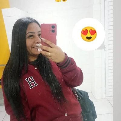 Ariana ♈/Gremista🇧🇼/Gaúcha/33 anos/ mãe do Davi, Larah e da Marinna 👩👧👦♥️
Cuide bem do que é seu, e sempre seu será... 🤞🍀♥️