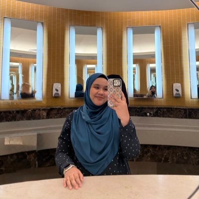 Wife to Muhammad Izzat 👫 Bonda to Muhammad Abyan Raqeeb 👶🏻 & Maryam Rose 👧🏻