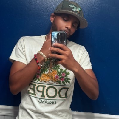 white women dont follow me Profile