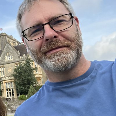 Building SaaS tools for web devs, designers & freelancers | Sharing the journey #buildinpublic | UK Dev 🚀 https://t.co/aIKlpWdqP4
