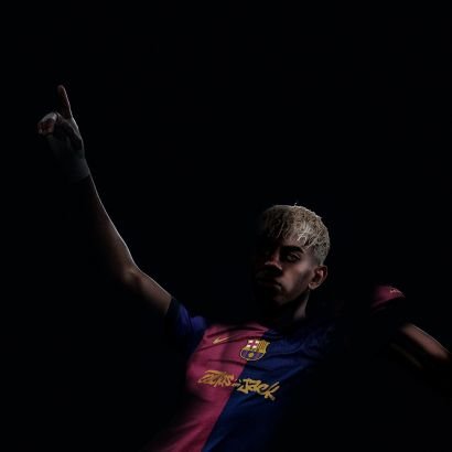 26/In a love hate relationship with @fcbarcelona Més Qué Un Club💙♥ OVO merchant🦉| Seasoned Veteran Cadre For Lionel Andres Messi. All my tweets are fictional.