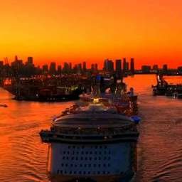 16sRe86b8pR51j's profile picture. LINE交換しますか?LINE友だち募集中です