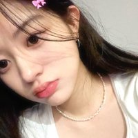 ceris (@ihrztt) 's Twitter Profile