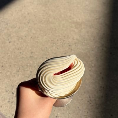 Museumofmydream's profile picture. 