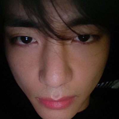 kimdragqueen's profile picture. 