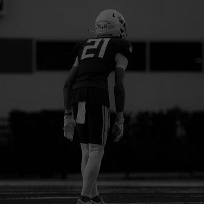 C/o 2026 | ATH DB | 6’2ft | 165| 40 yard: 4.6| GPA: 3.2 | Junior | IMG Academy Varsity🏝️ | email: georgecolton620@icloud.com #214-600-9417