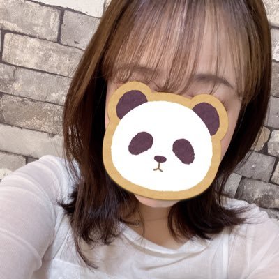 ラーメン🍜初心者🔰美味しいものが好き!!犬愛ニコ🐶可愛いもの❣️変わったもの、おもしろいこと、お酒、アニメ、漫画、音楽が好き!!人見知りです🥲#ラーメン ラーメン覚えたてほやほやです。感想は美味しい!以外の語彙力が無いです。ラーメン以外も載せます!大阪のラーメンから始めます!