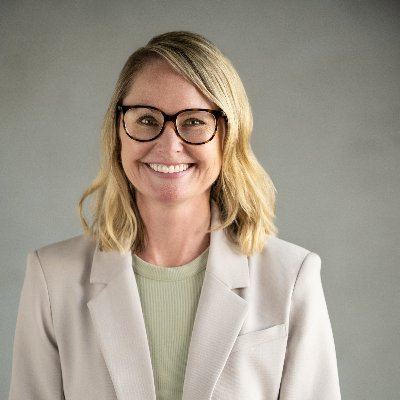 Director, Biz Dev @DiBellGroup I Prev: @TheShipMonk @BigCommerce & @Lucidworks l @floridastate alum, DIY addict, slight obsession with Mad Men and shoes.