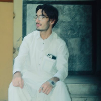 husni_mubarik16's profile picture. Ao hojain ek dosre ke qareeb. QUIT Peshawar, Pharmacist to be⏩️💊🔬🩺 ,Be a good human.