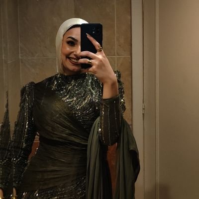 My life isn't perfect, but i am thankful for everything that i have.🕊️
Scorpio ♏