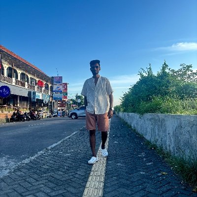 sabexab's profile picture. Try YESHUA. Trust HIM everything is gonna alright.:D