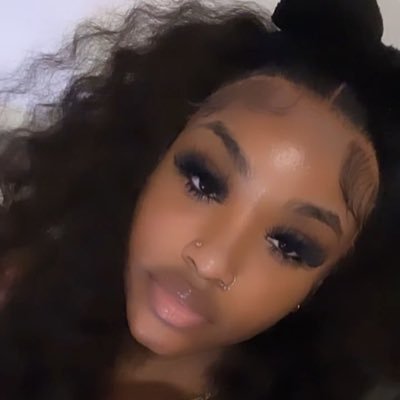 QueenOfAllGirls 🕊️4.15.55💔12.07.21 ❤️🩹God Is With Her👑She Will Not Fall💕