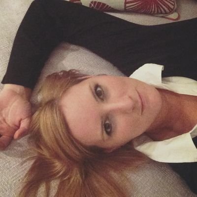 Decreto que se le entregue dignidad, respeto y amor al pueblo/ecosistema. Mujer tuerca, Carpintera, Diseñadora en max espectro, humorlover y salúlover! 🥃