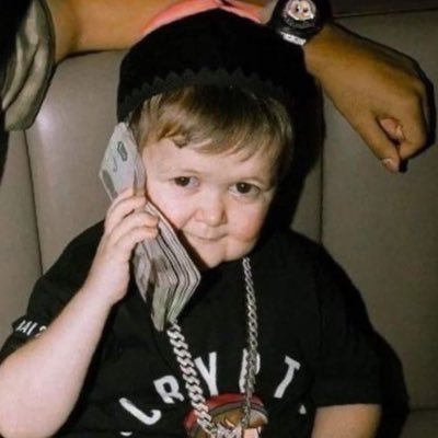 GrootyCod's profile picture. 