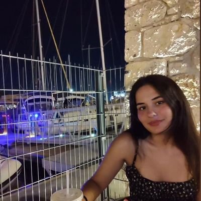 Burcu_krr's profile picture. 