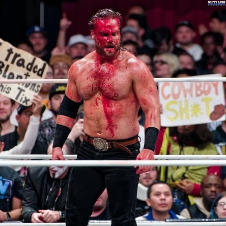 Pearl World Order 🙏#AllPearlite Hangman Adam Page is my religion.
🍊😎👍 Christian Cage is my father 🙏
God's favorite Alien 👽